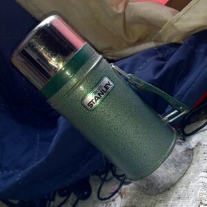 VINTAGE THERMOS METAL VALUE $65